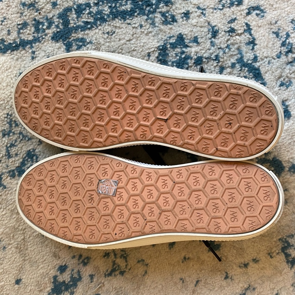 Stuart Weitzman Ollie Cheetah Canvas Low Top Snea… - image 4